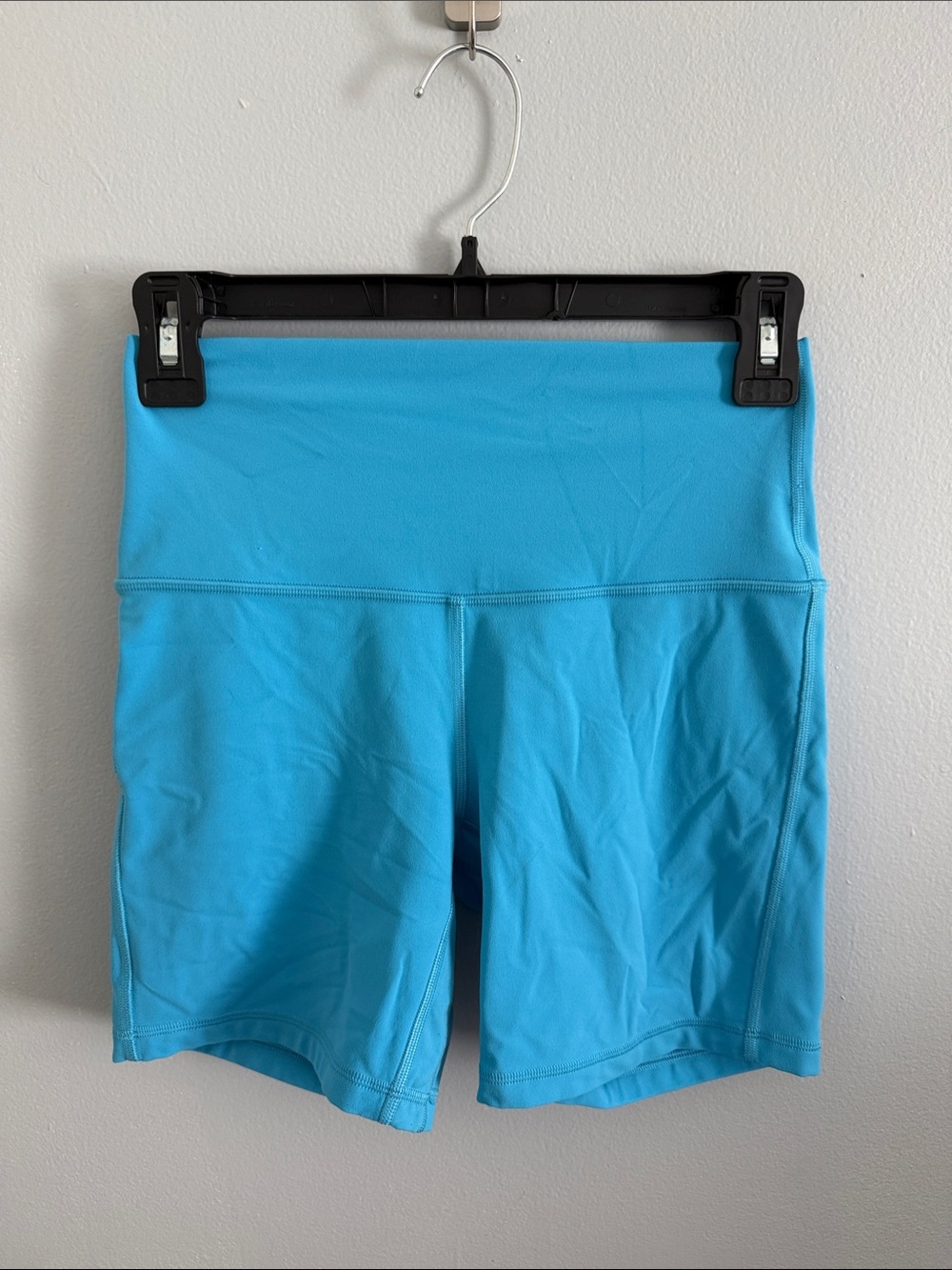 Women’s High-Waist Athletic Shorts - Turquoise Lululemon Double lined size 6